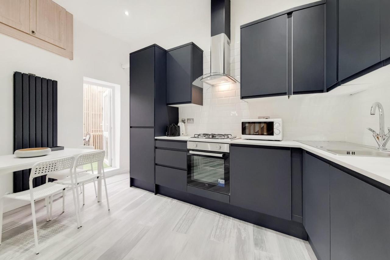 לונדון Lovely 4 Bed Apartment Perfect For Families! מראה חיצוני תמונה